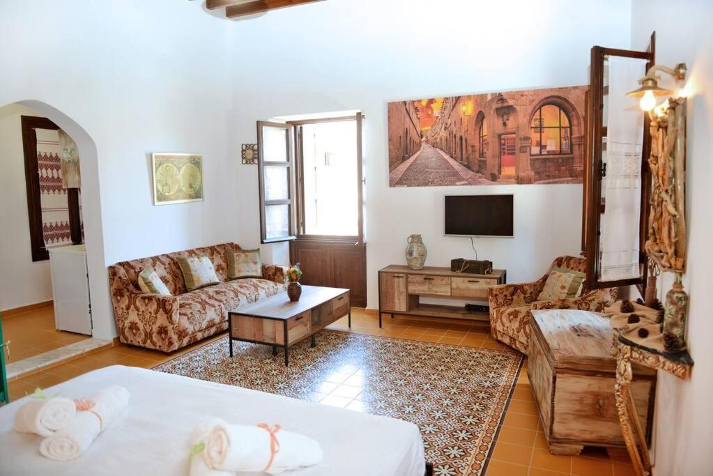 Meandros Suite In Old Town Rhodes City Extérieur photo